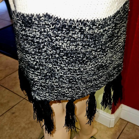 Women's Maxi Length (50inch) Venus Sweater w/Fringe Bottom. Spring Fall&Winter - Picture 9 of 15